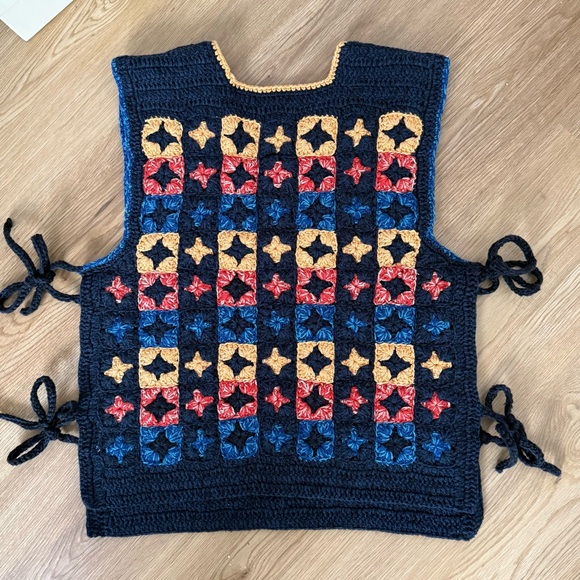 Toast UK Crochet Wool Cotton Vest - Picture 6 of 6